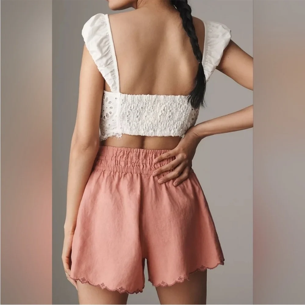 ‘Anthropologie’ Pink Scalloped Hem Shorts - Picture 2 of 4